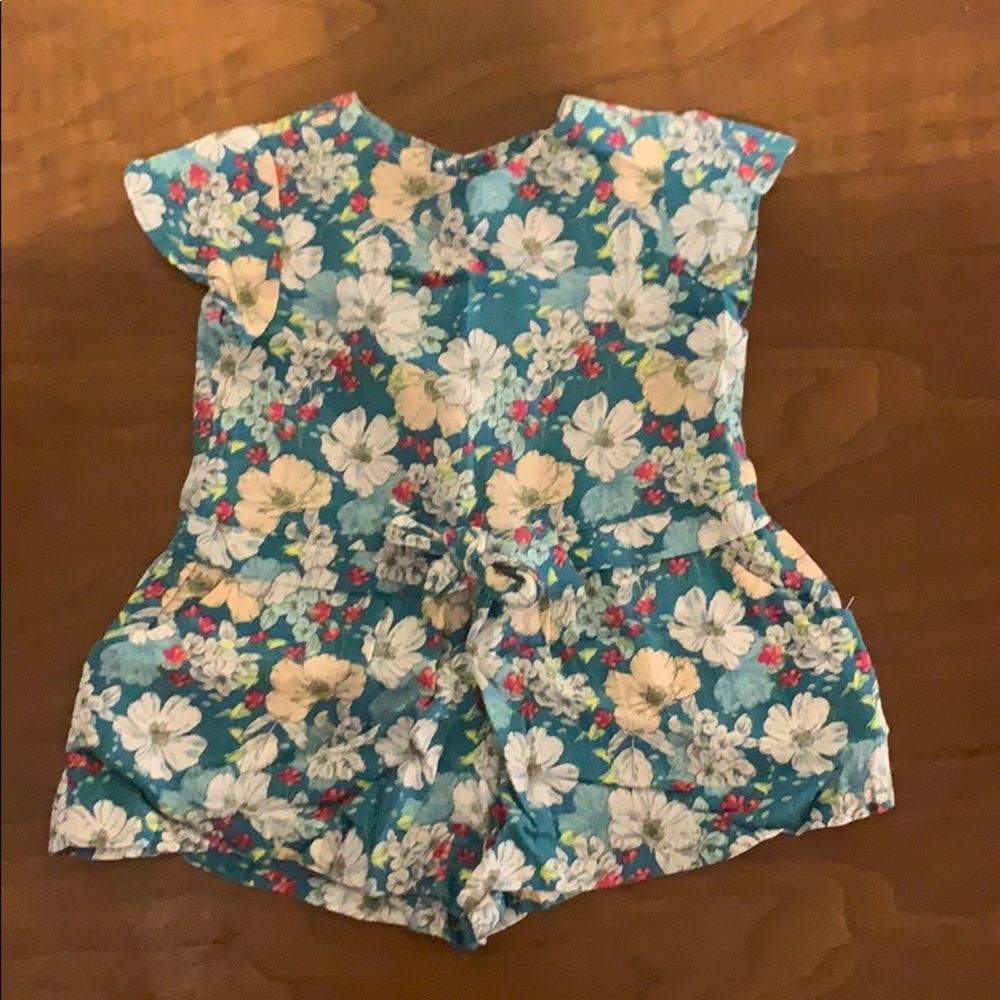 Short sleeve Zara romper!